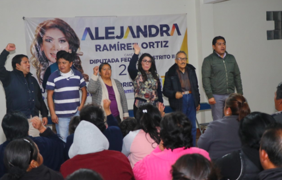 Solicita San Isidro Buensuceso a Alejandra Ramírez su apoyo en educación